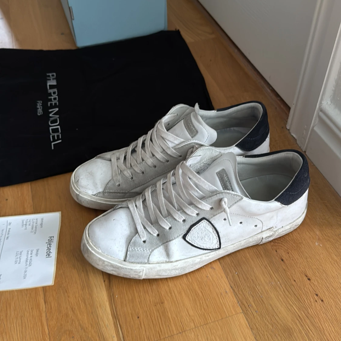 Philippe Model vita sneakers mocka blå - 2