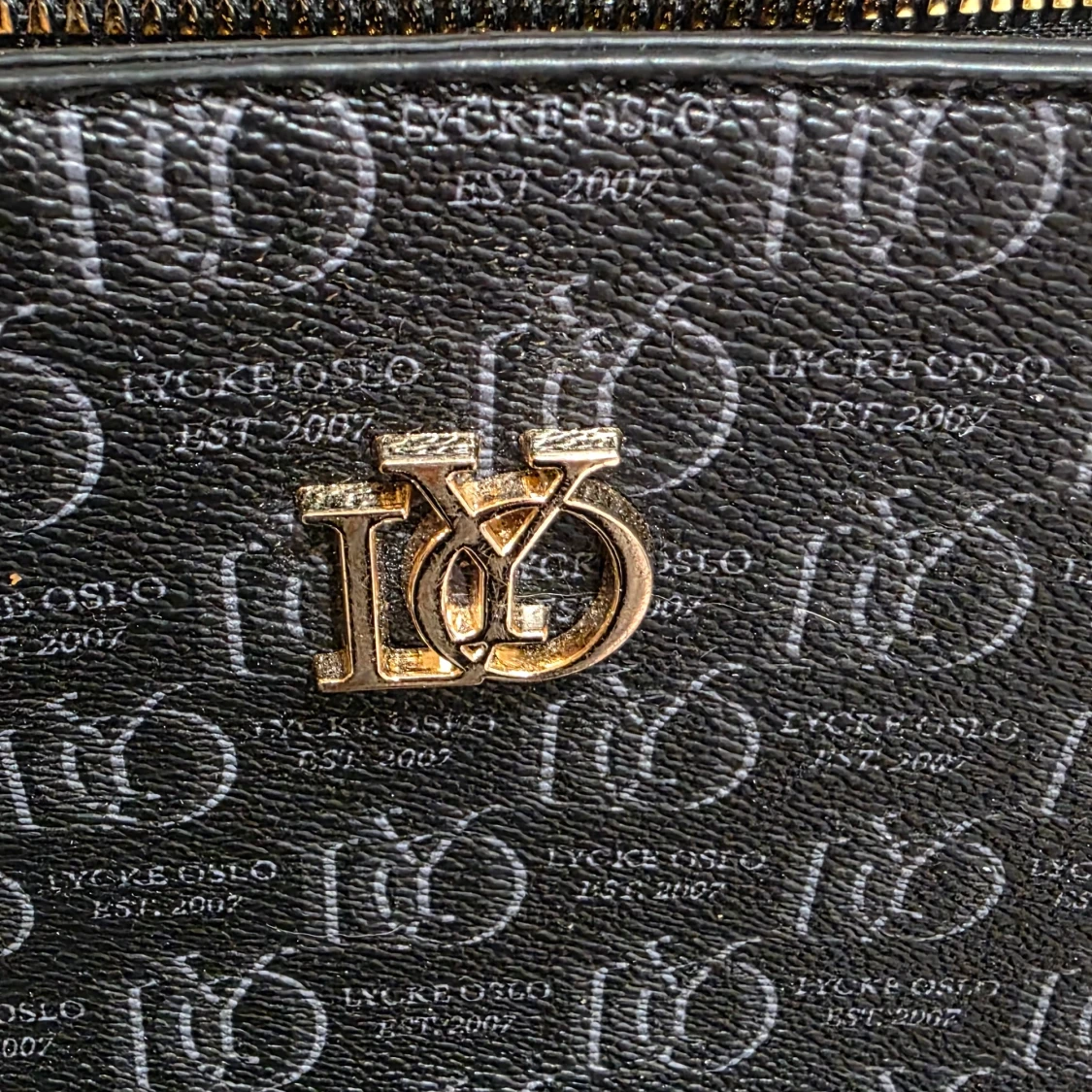 Svart handväska från Lycke Oslo - 1