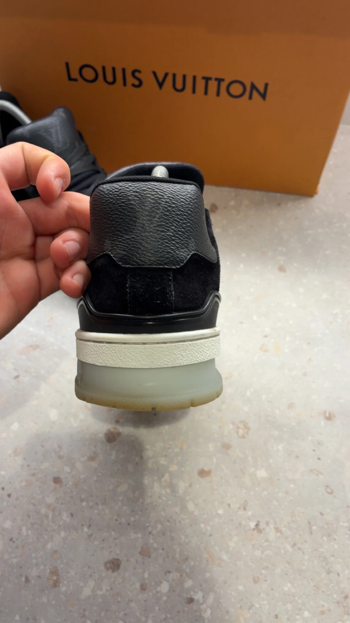 Louis Vuitton sneakers - 3