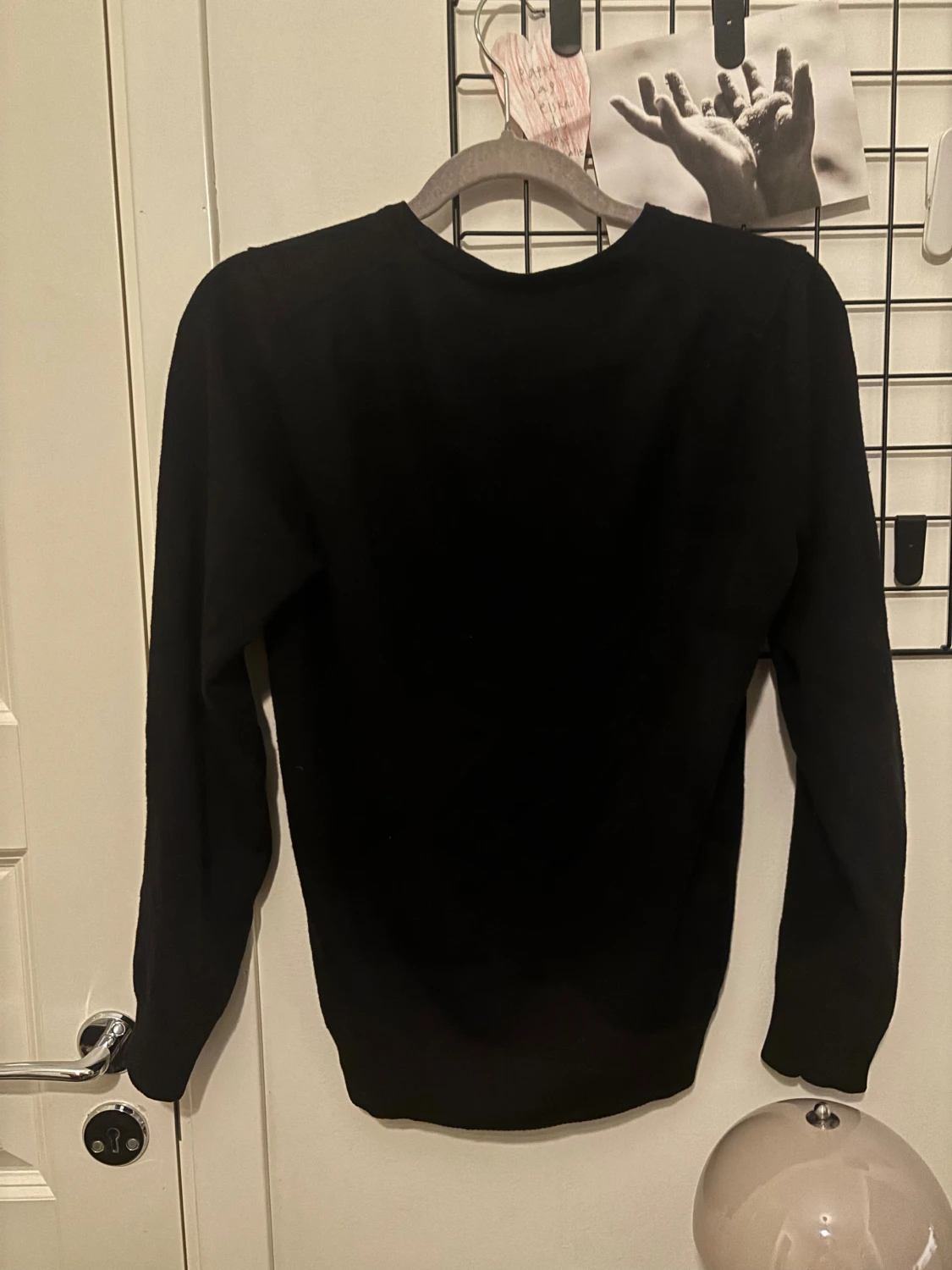 Svart stickad tröja från J.Lindeberg - 1