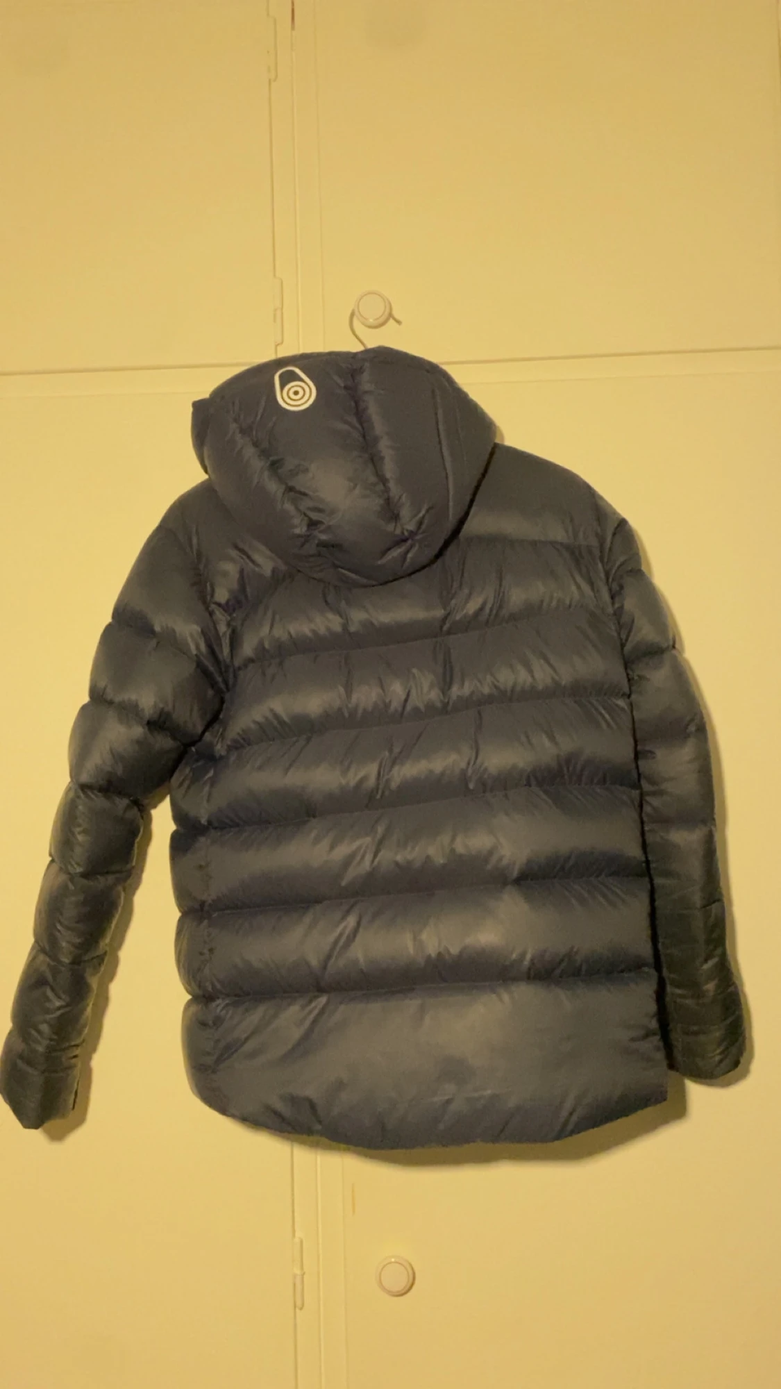 Mörkblå dunjacka från Sail Racing - 2