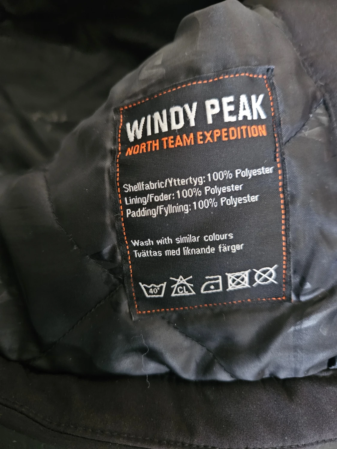 Svart vindjacka Windy Peak strl 38 - 2