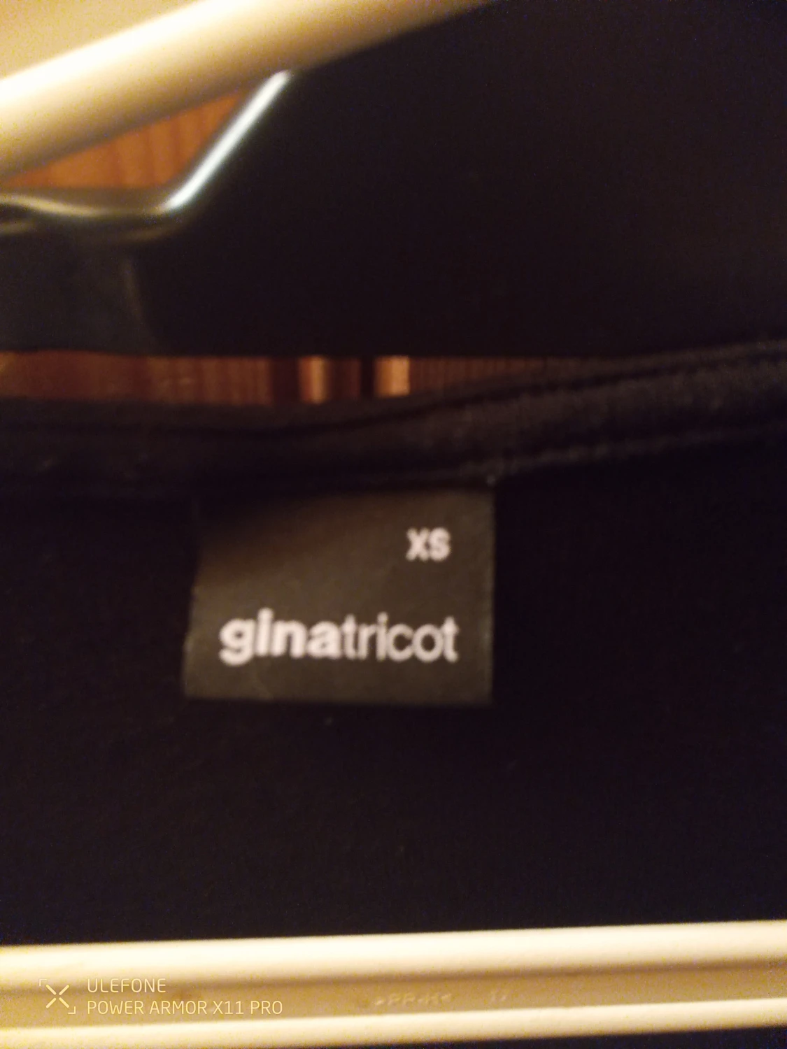 Svart omlottop från Gina Tricot XS - 2