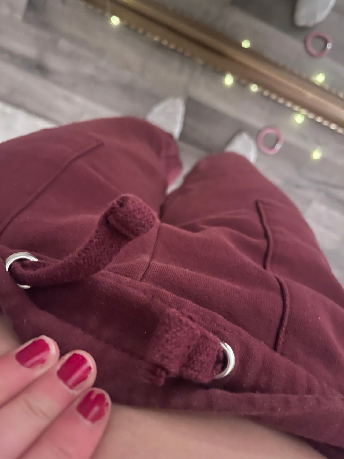 Vinröda mjukisbyxor med snörning - 1