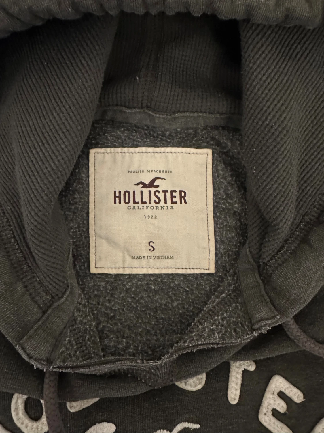 Hollister hoodie - 2