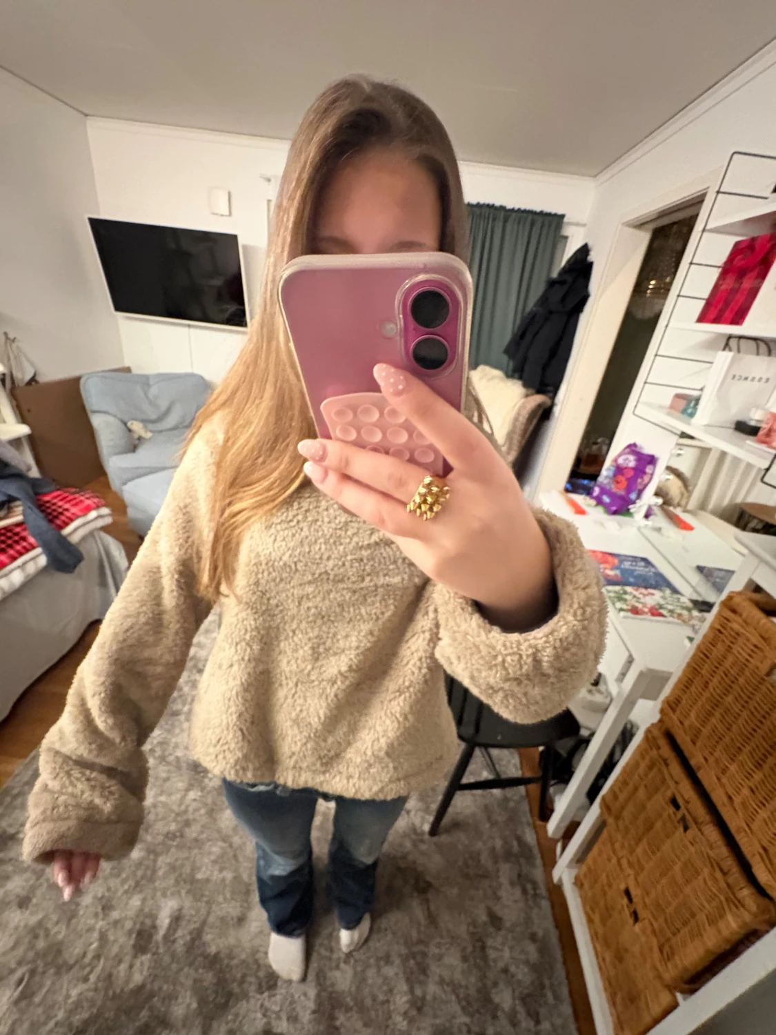 Beige fluffig hoodie från H&M
