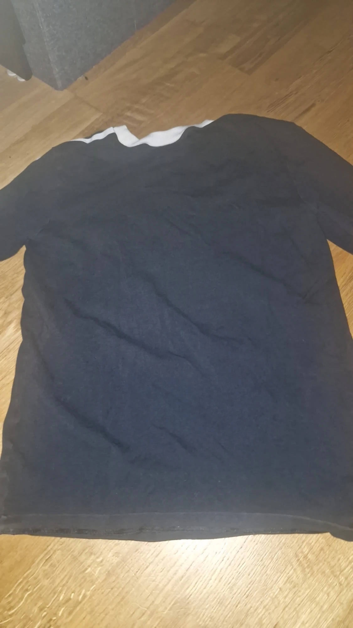 Svart långärmad Adidas tröja - 1