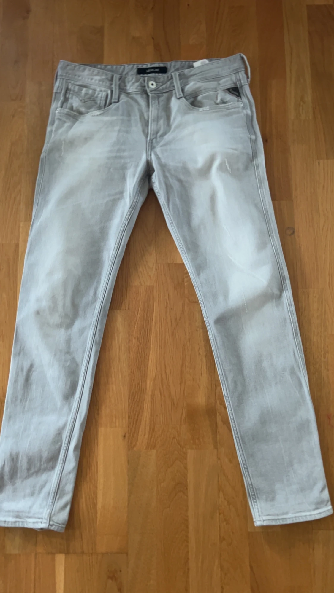 Replay ljusgrå jeans, storlek 32/32