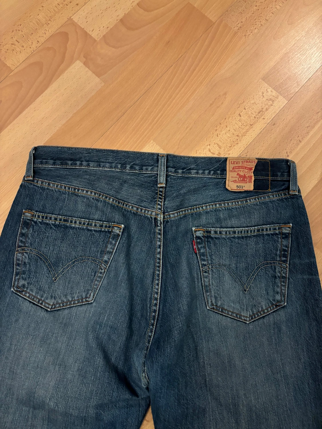 Levis baggy jeans - 1