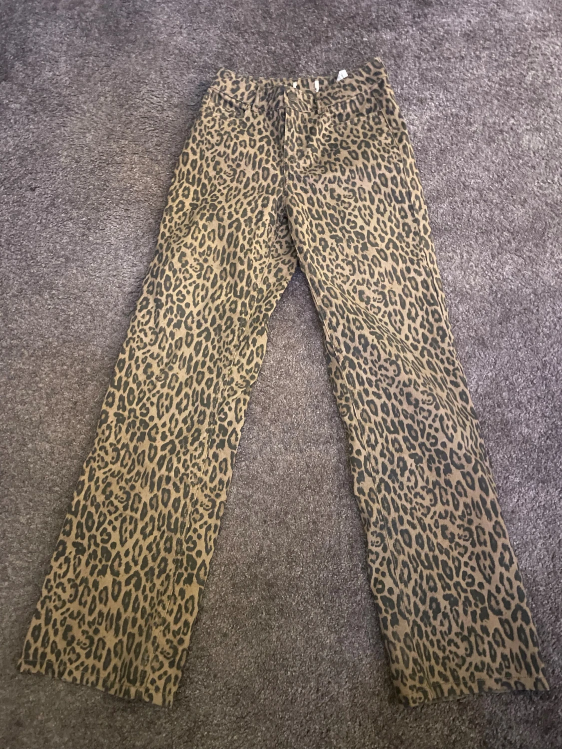 Leopardmönstrade byxor från Object - 2