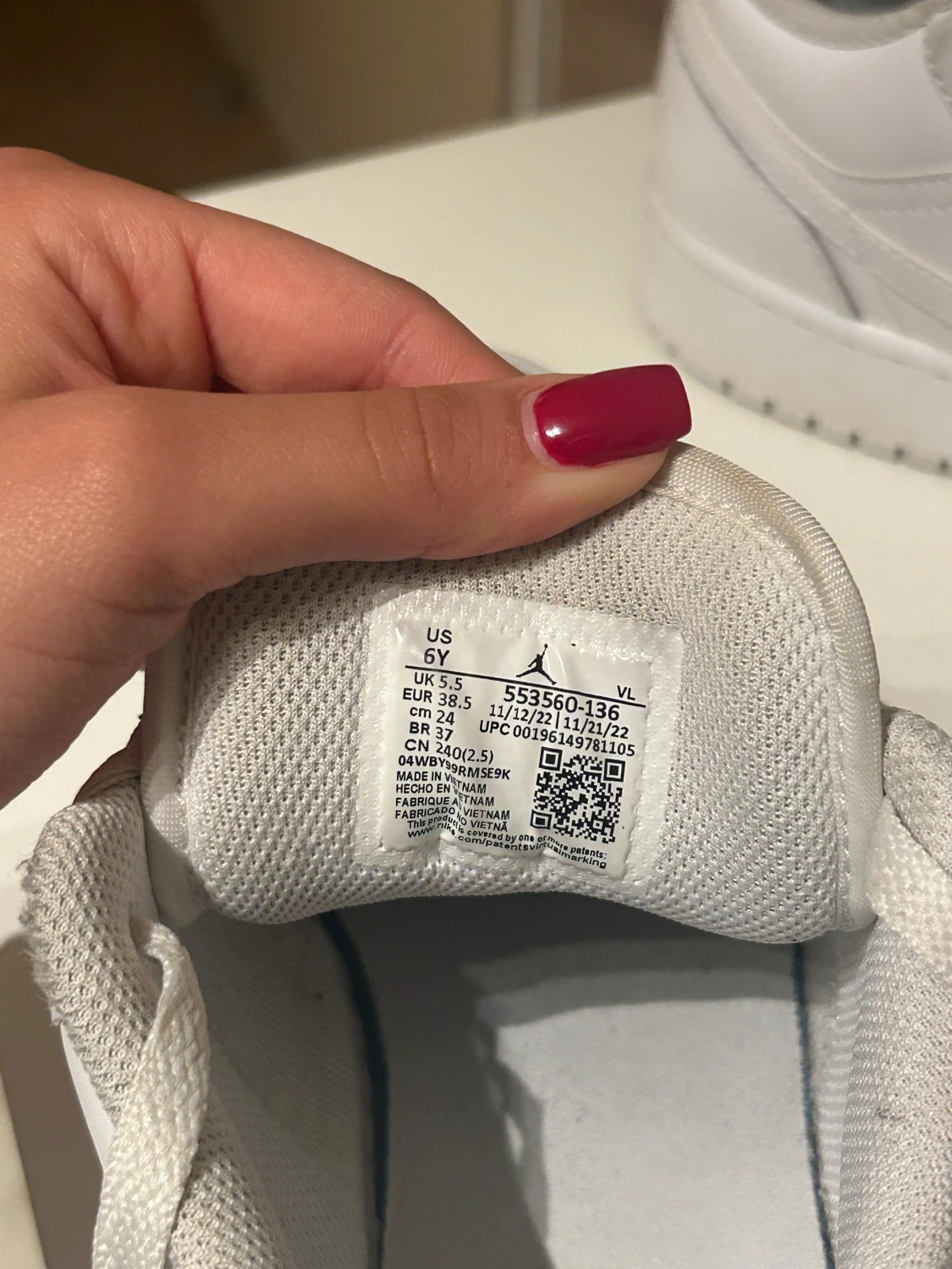 Nike Air Jordan 1 Low  - 3