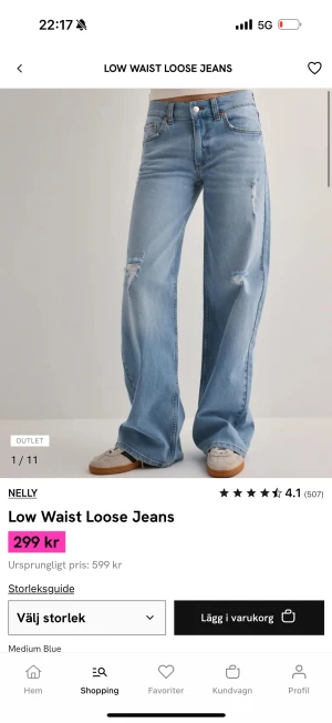 Jeans - Jeans från Nelly. Strl 40. Aldrig använda, endast testade prislapp kvar. Säljer för 100kr 