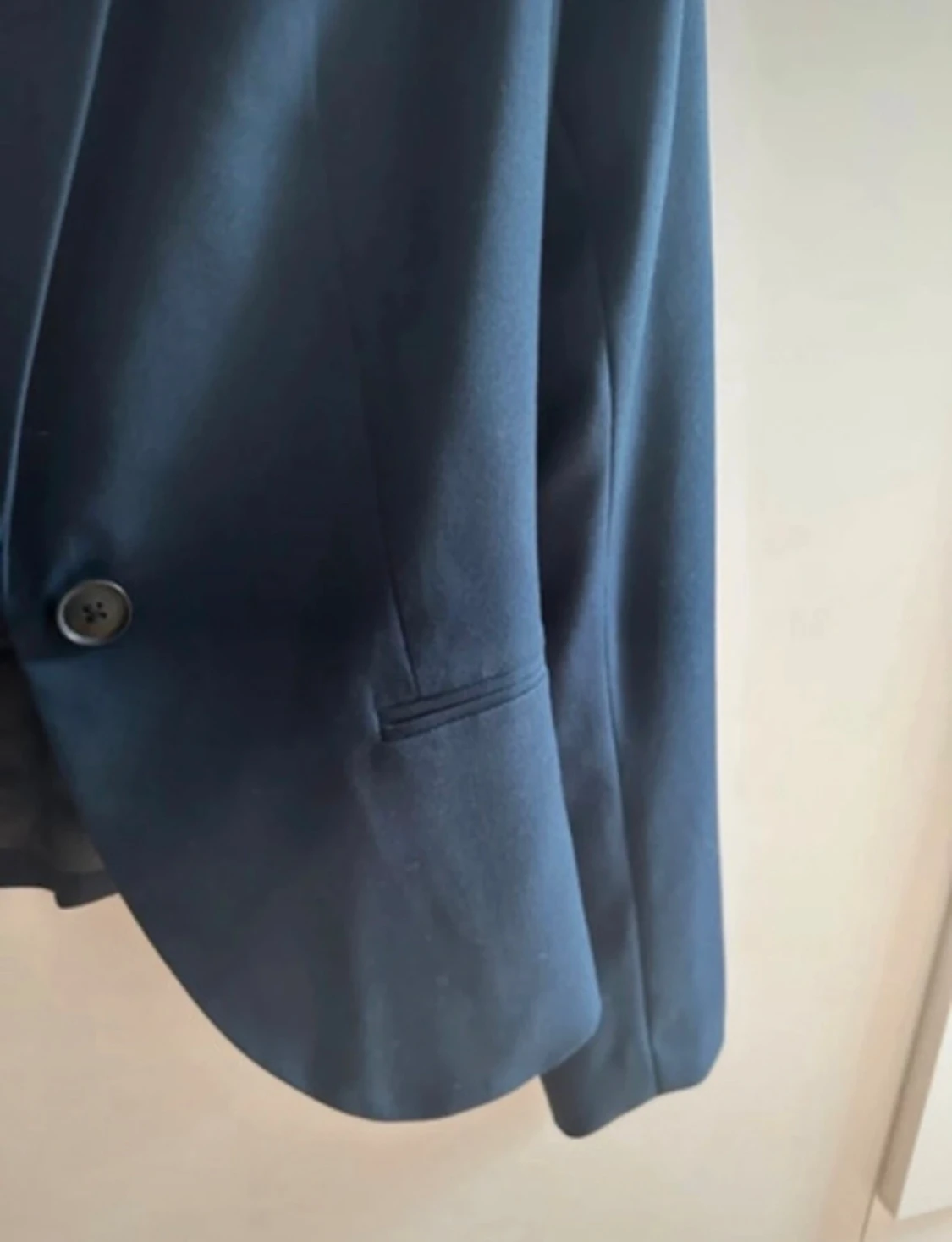 Mörkblå kavaj från H&M  - 4