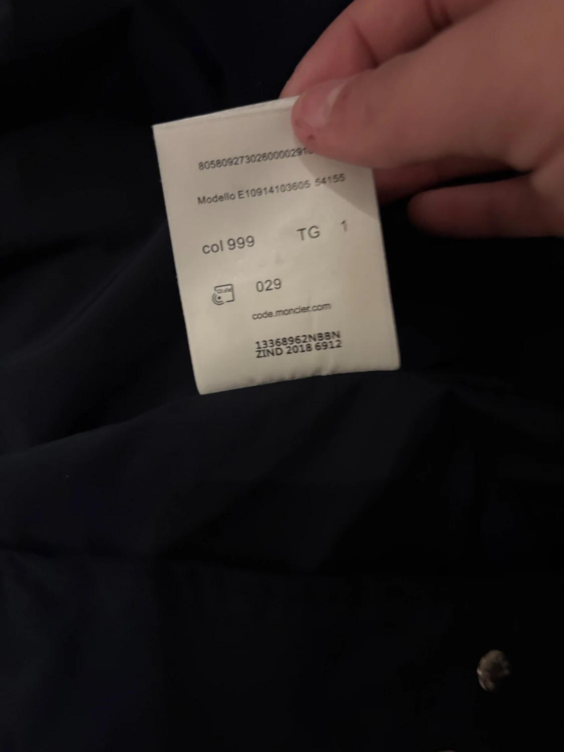 Mörkblå vindjacka från Moncler - 4