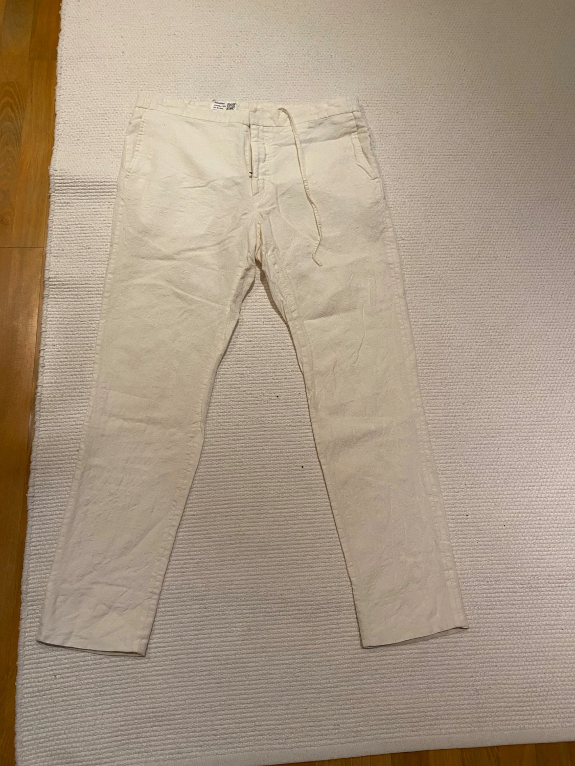 Vita linnebyxor från J.Lindeberg