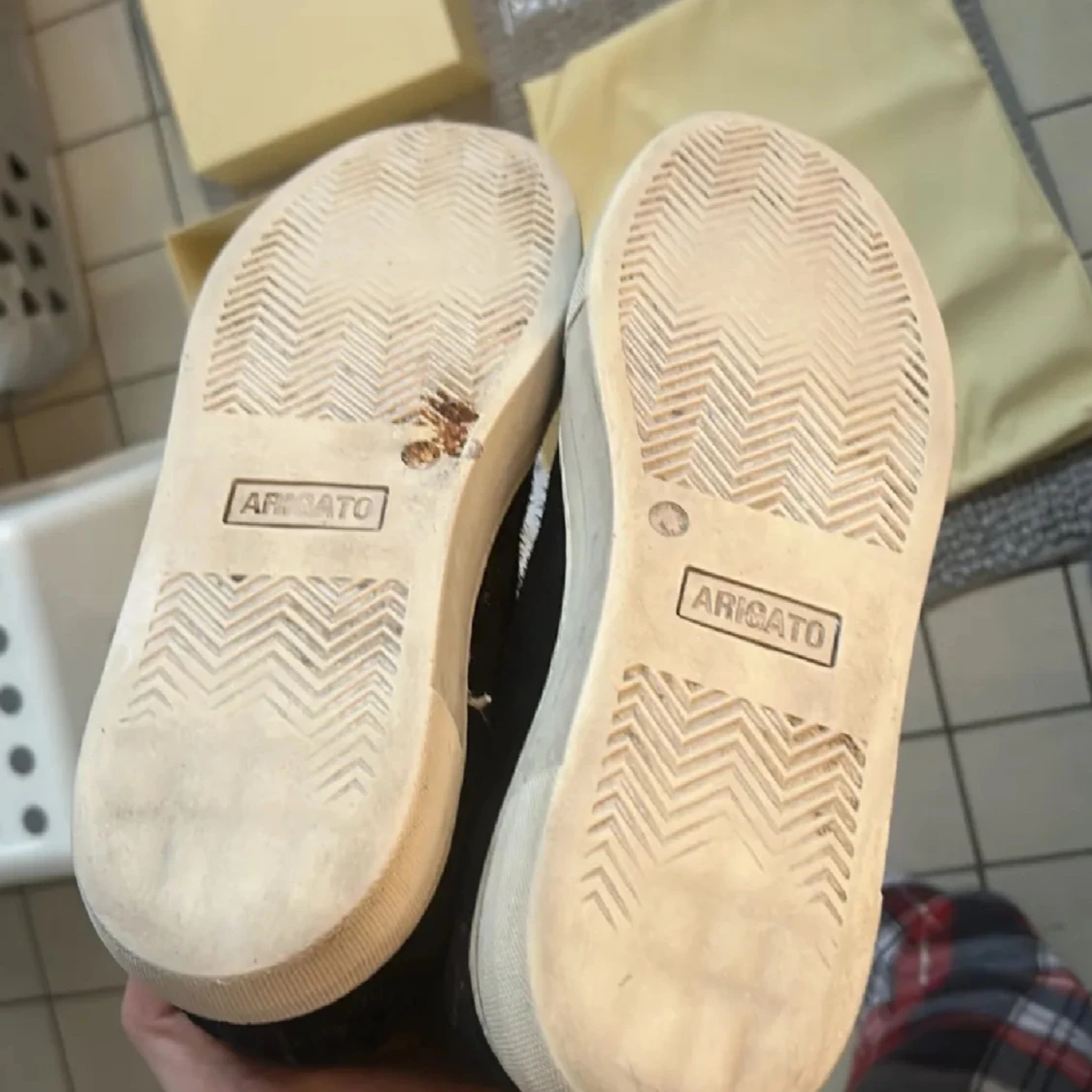 Svarta mockasneakers från Axel Arigato - 2