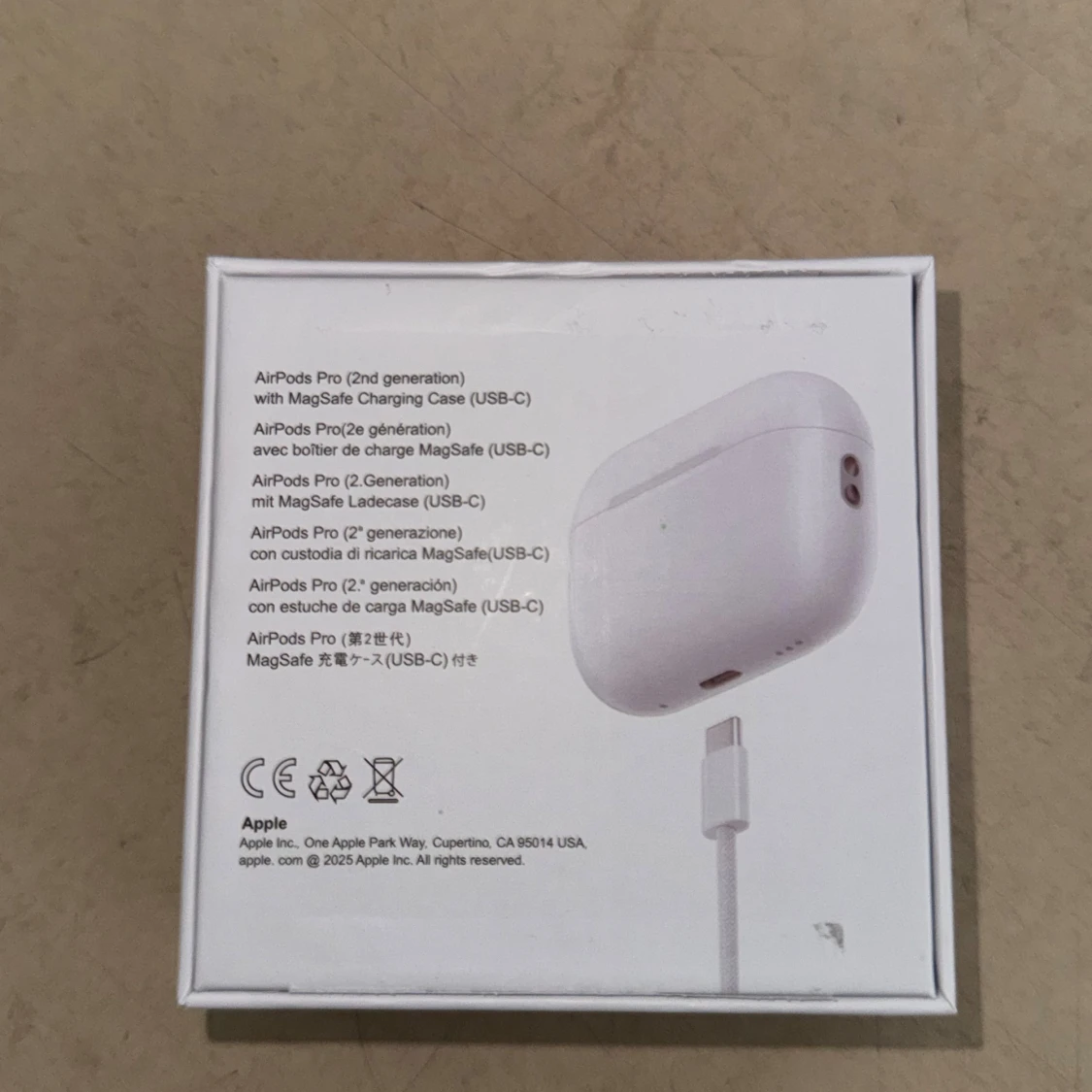 AirPods Pro (2nd generation) with MagSafe Charging Case (USB-C) - 1