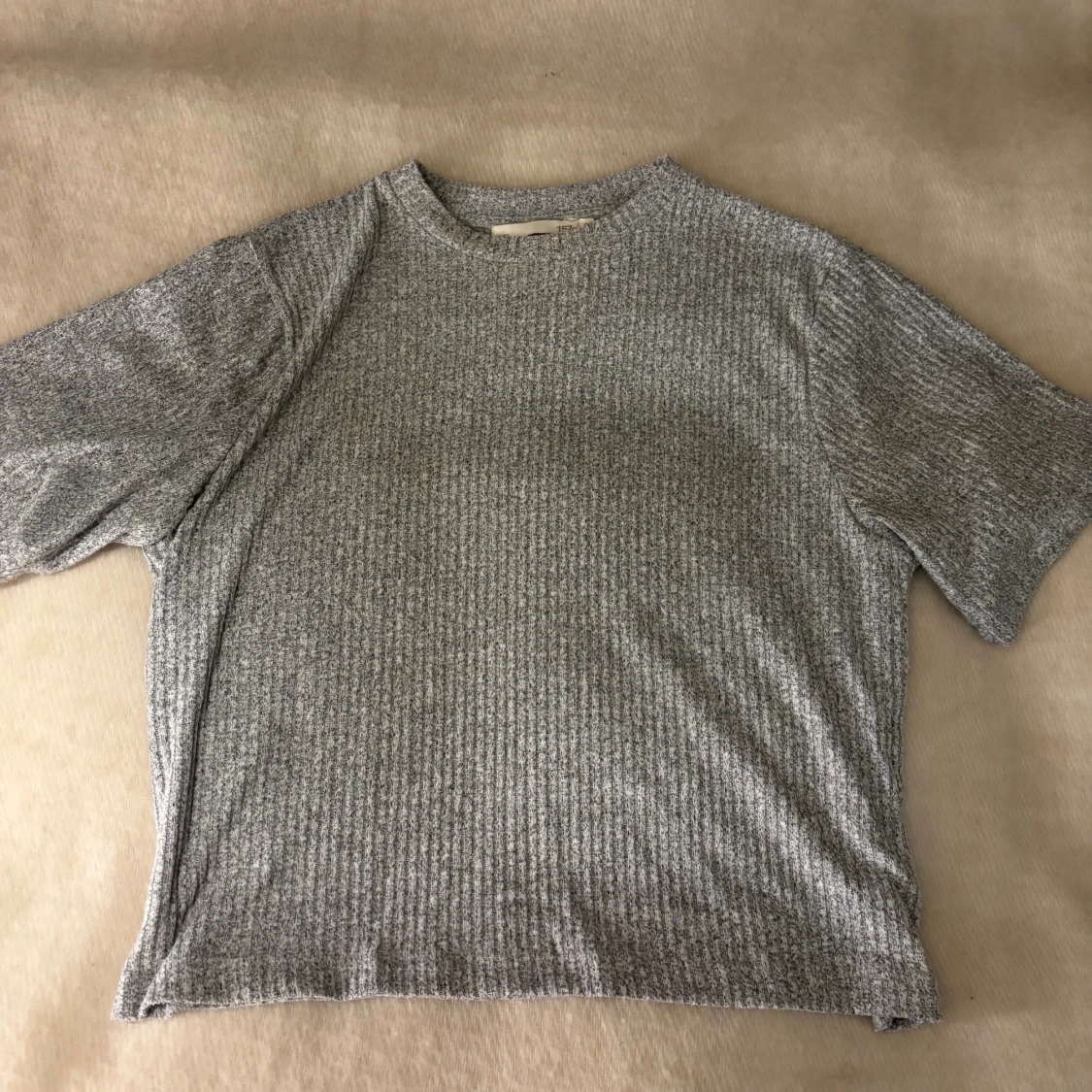 Grå ribbad topp från lager 157 - 2