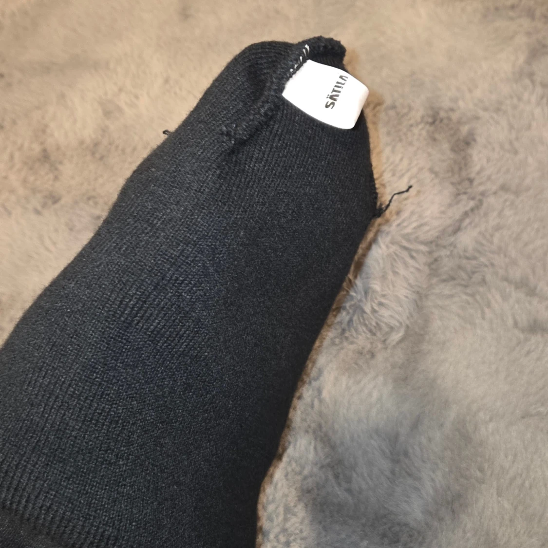 Svart mössa från Sätila - 4