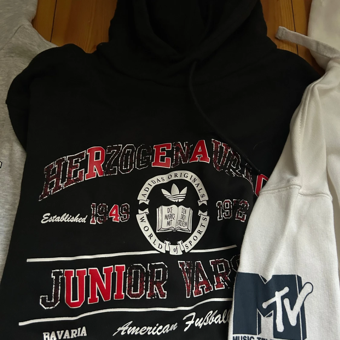 Klädpaket märkeströjor - 3