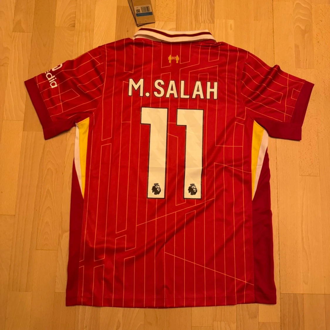 Röd Liverpool fotbollströja M. Salah 11 - 1