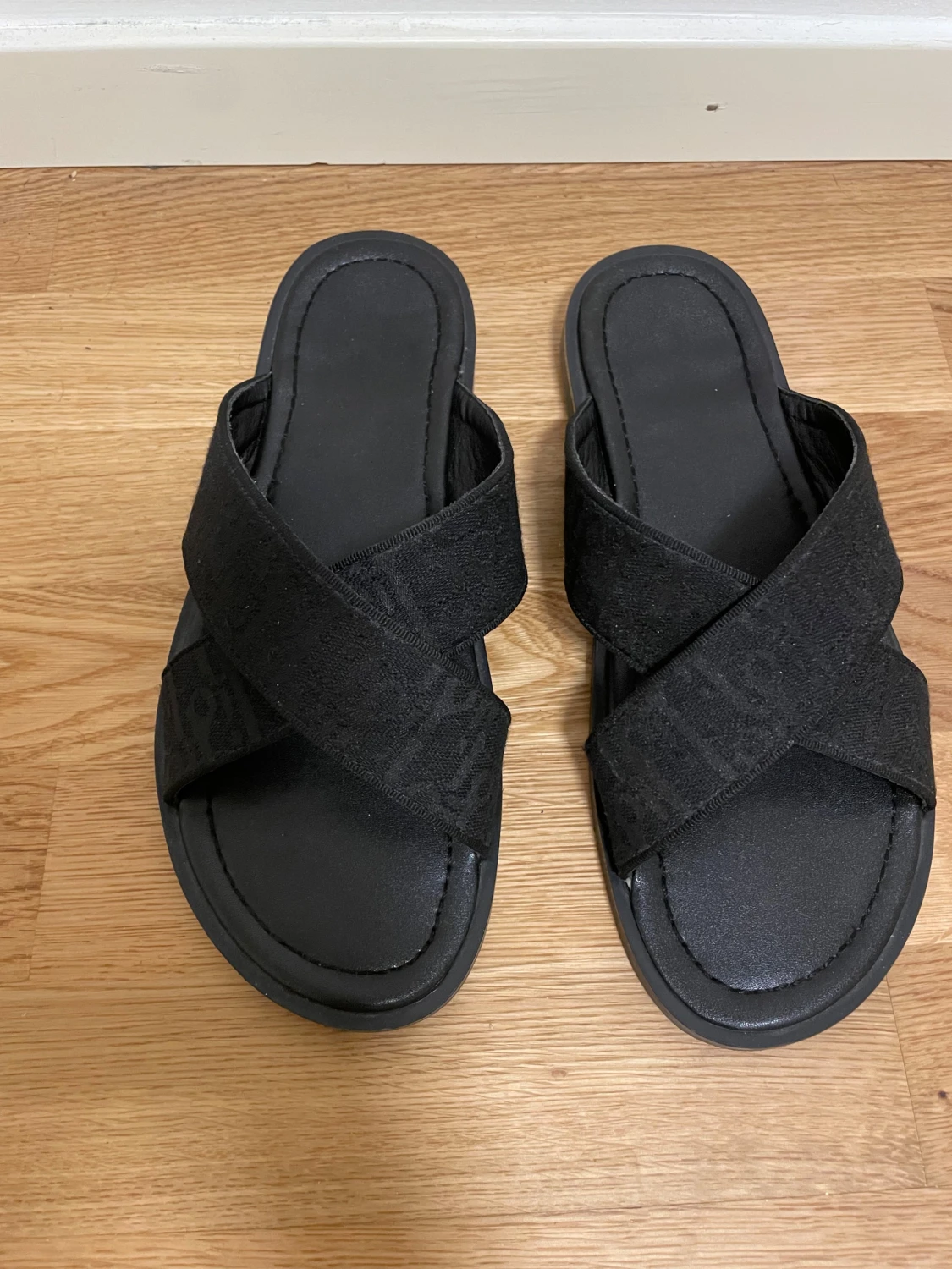 DI0R Svarta sandaler   - 3