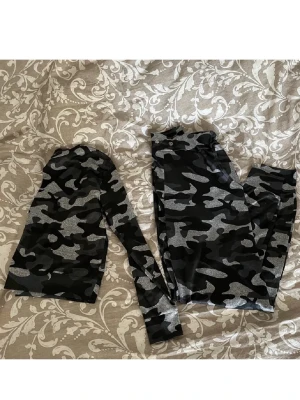 Set  - Set från madlady, sparsamt använt så fint skick🥰