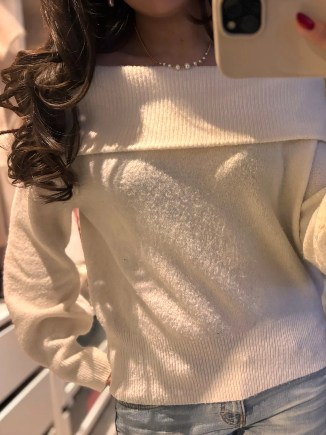 Offshoulder vit stickad tröja - 2