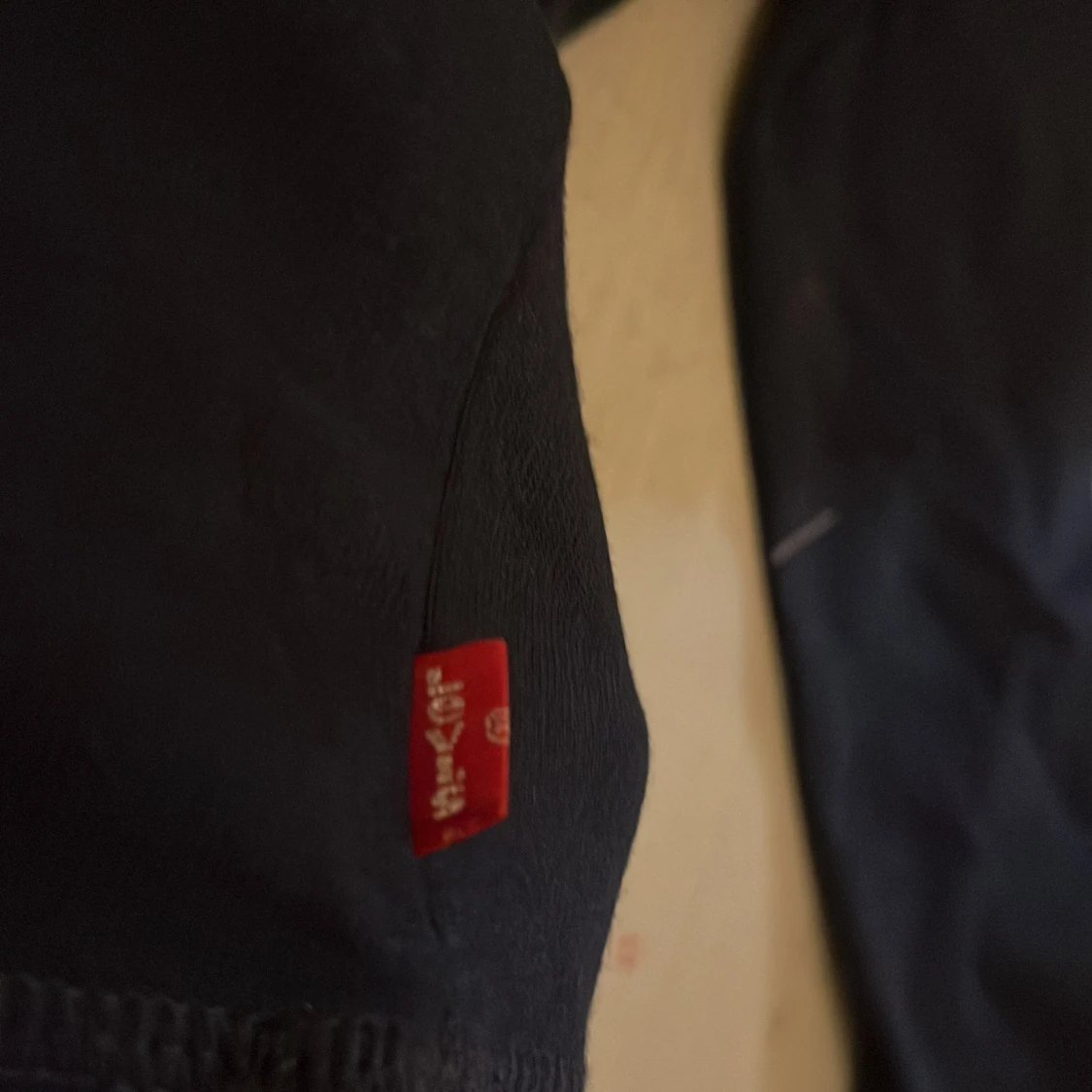 Svart långärmad tröja från Levi's - 2