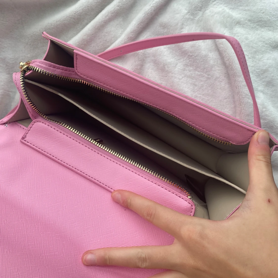 Rosa väska - 3