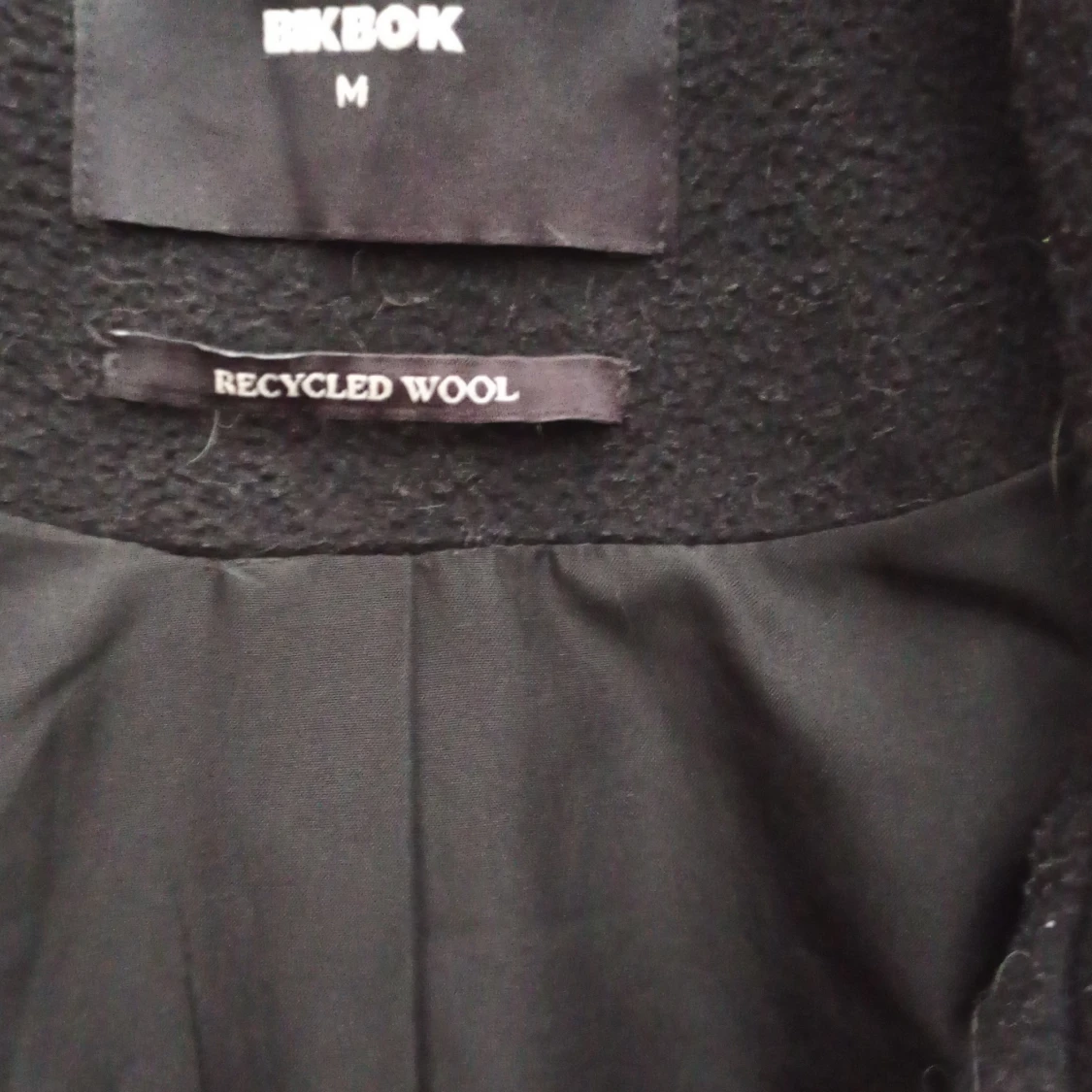 Svart lång ullkappa med bälte stl M - 4