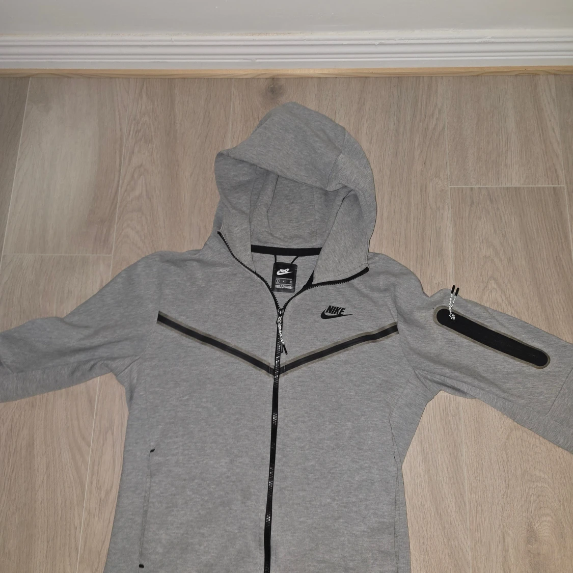 Nike Tech Tracksuit - 1
