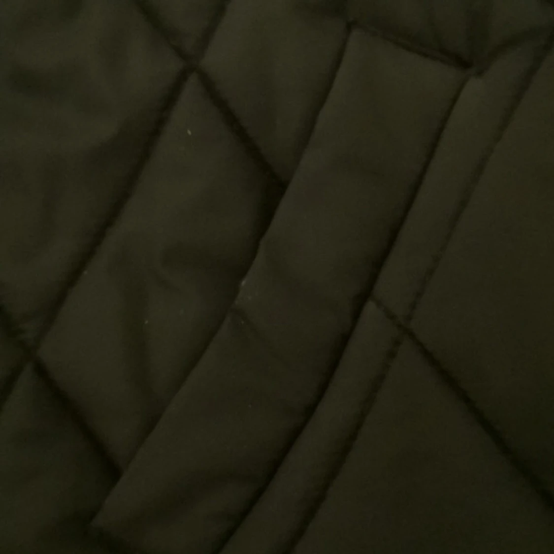 Svart quiltad pufferjacka Från H&M Stl L - 2