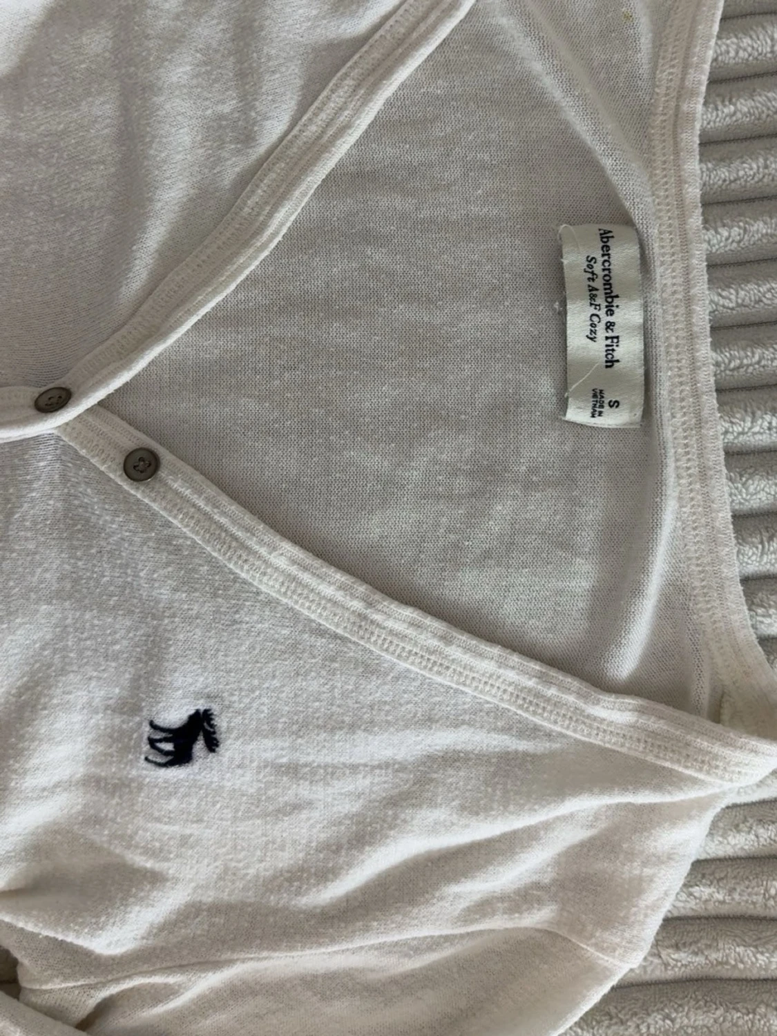  Abercrombie & Fitch topp med knappar - 3