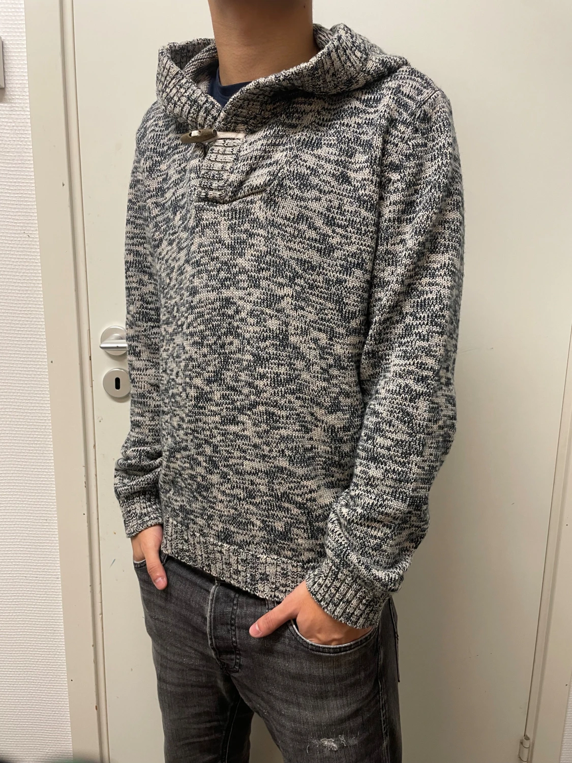 Stickad hoodie från Tom Tailor - 1