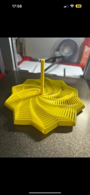 Stressavlastande 3D-Printad Fidget - En väldigt unik samt användbar fidget leksak.  Den är tillverkad för att avlasta stress då den är satisfierande att leka med.   Finns även i olika förger och storlekar (i meddelanden)