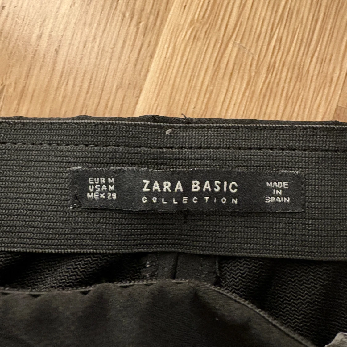 Svarta bootcut byxor från Zara - 1
