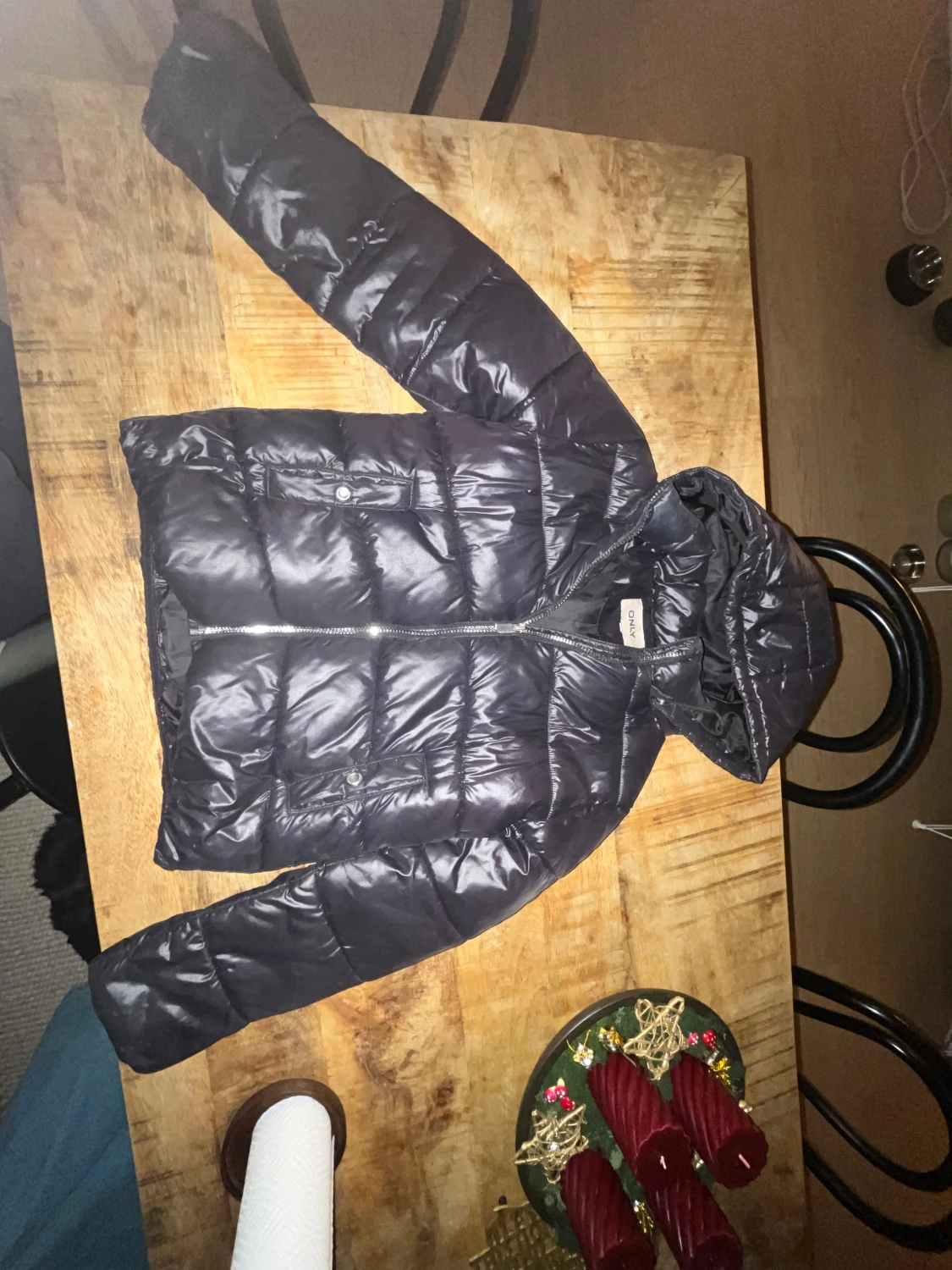 Svart vinterjacka  från ONLY med huva - 4