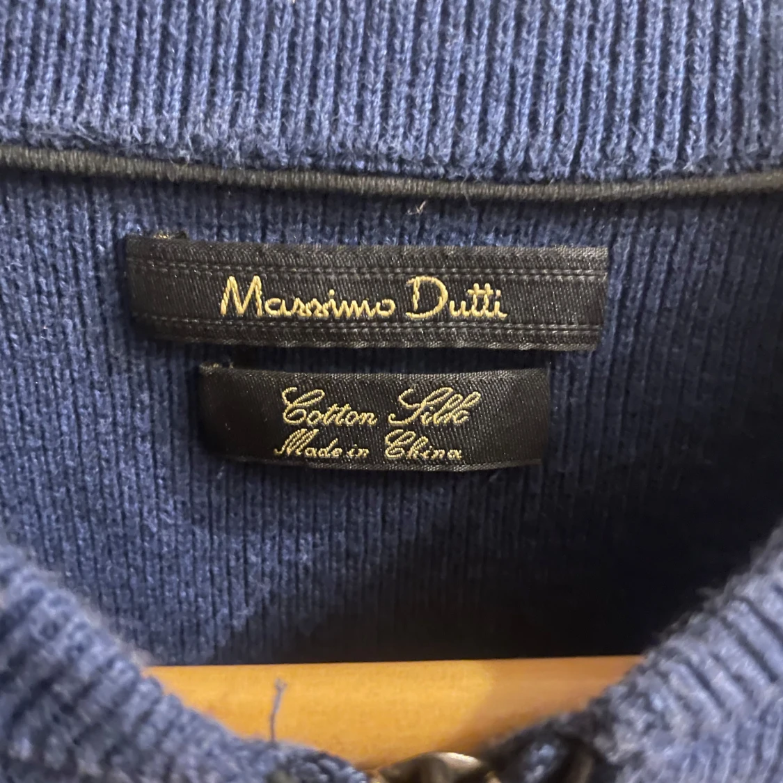 Marinblå kofta från Massimo Dutti - 4