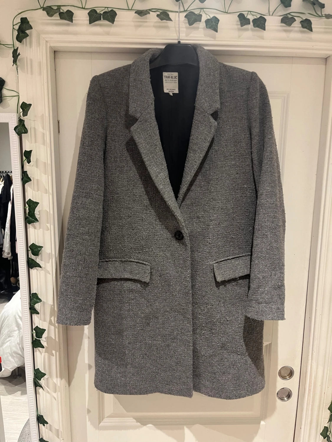 Grå kappa från Zara