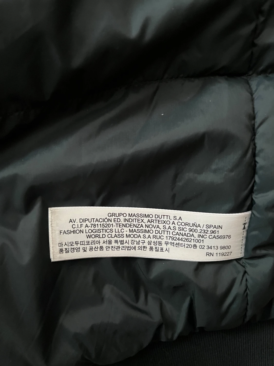 Svart jacka från Massimo Dutti - 3