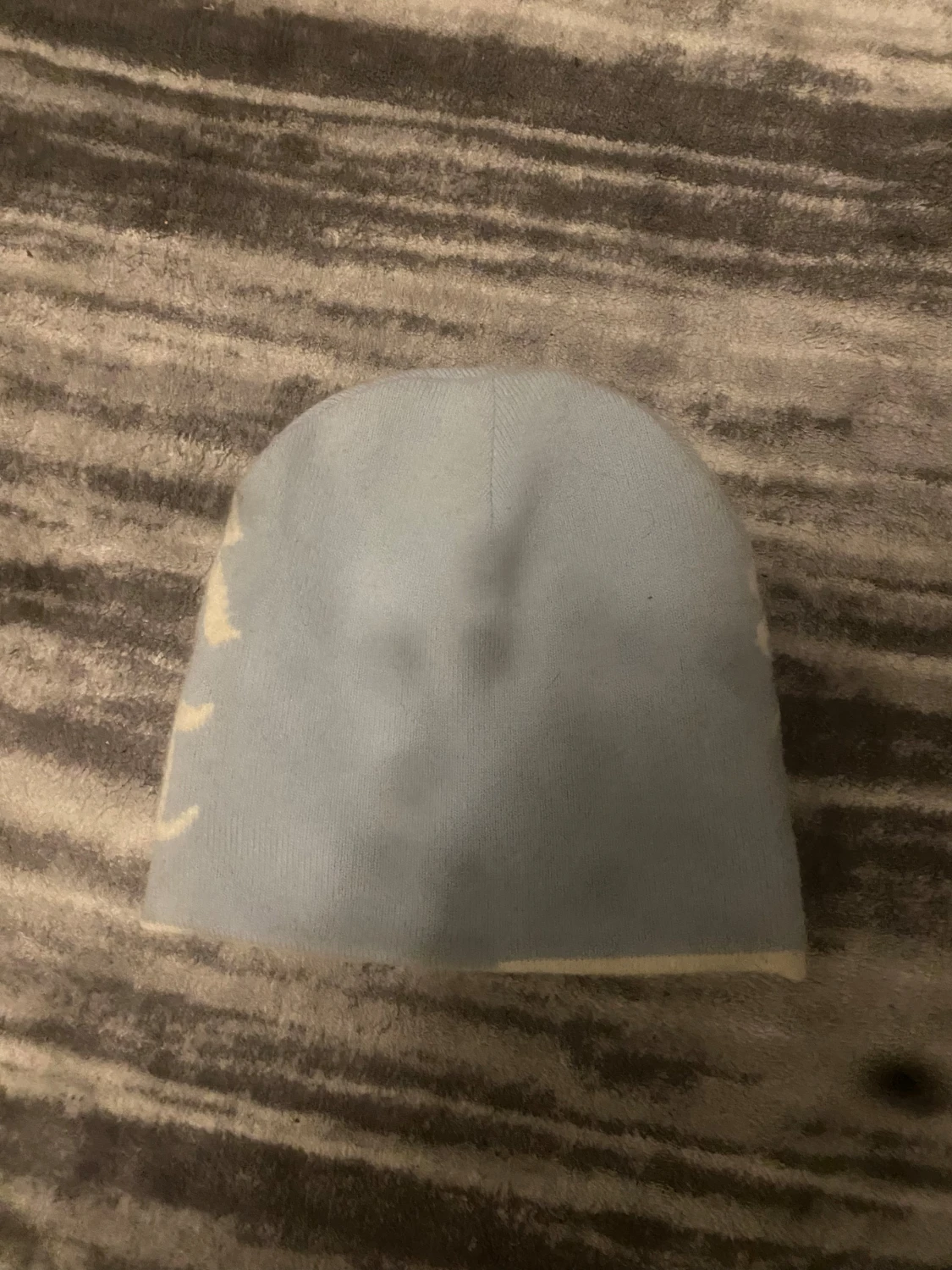 Vändbar mössa med STAR LIGHT-tryck - 1