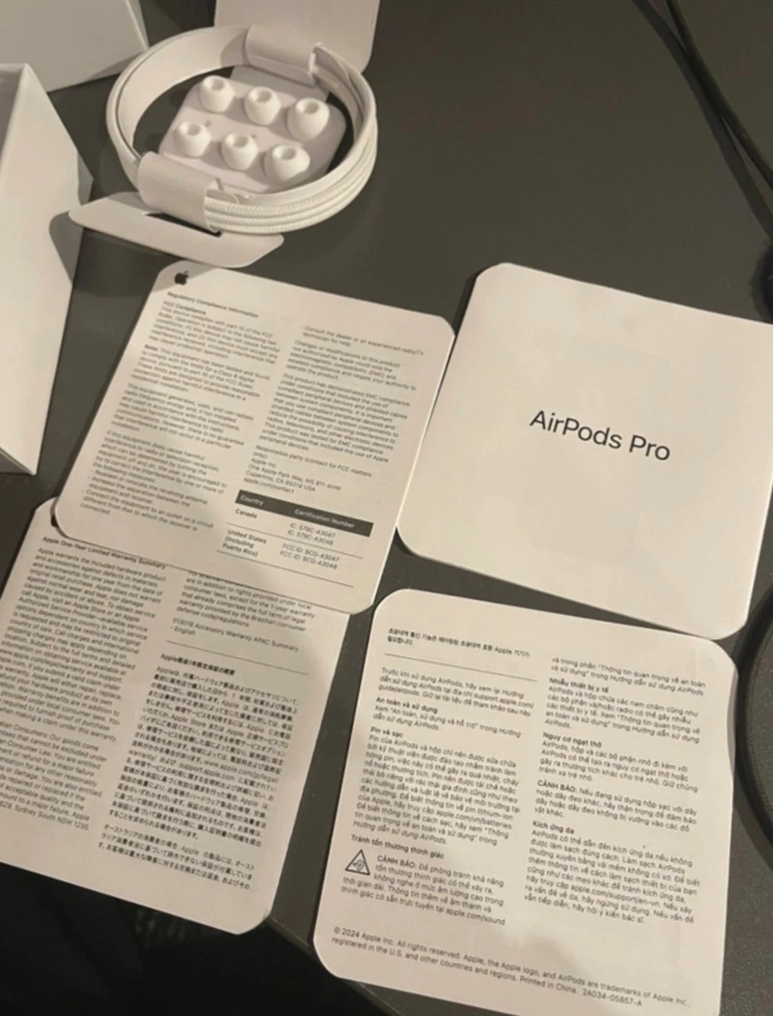 AirPods Pro 2nd generation (USB-C) - 1