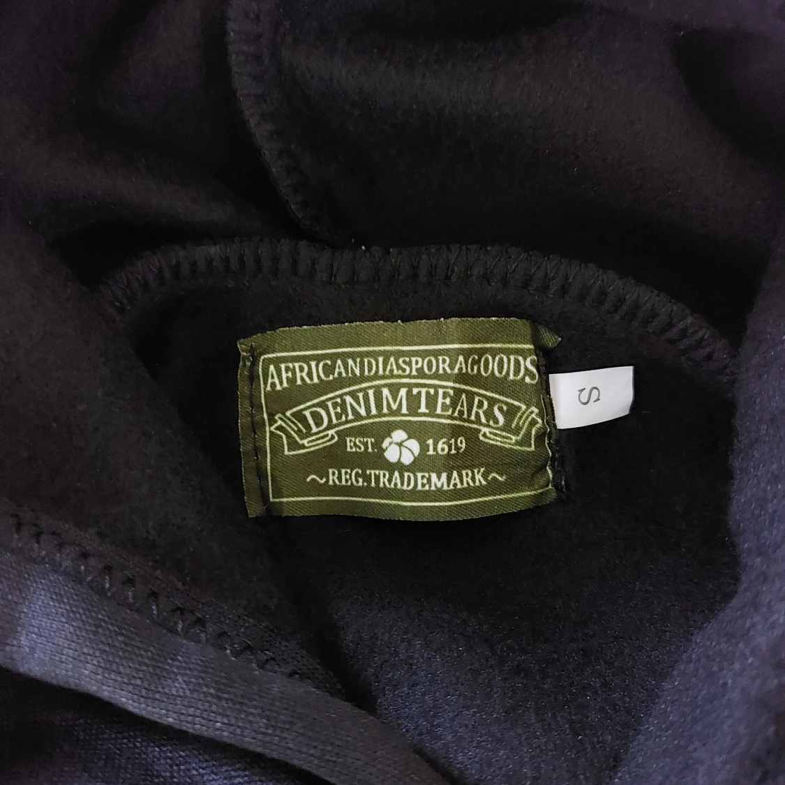 Svart hoodie med vita blommiga tryck Denim tears - 4