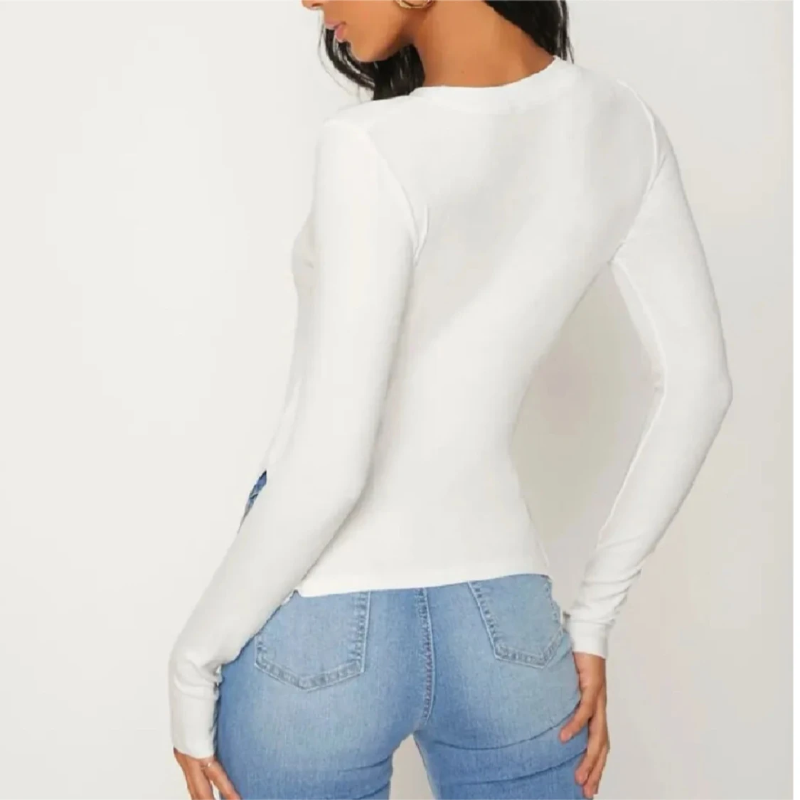 Vit långärmad topp med slits - 1