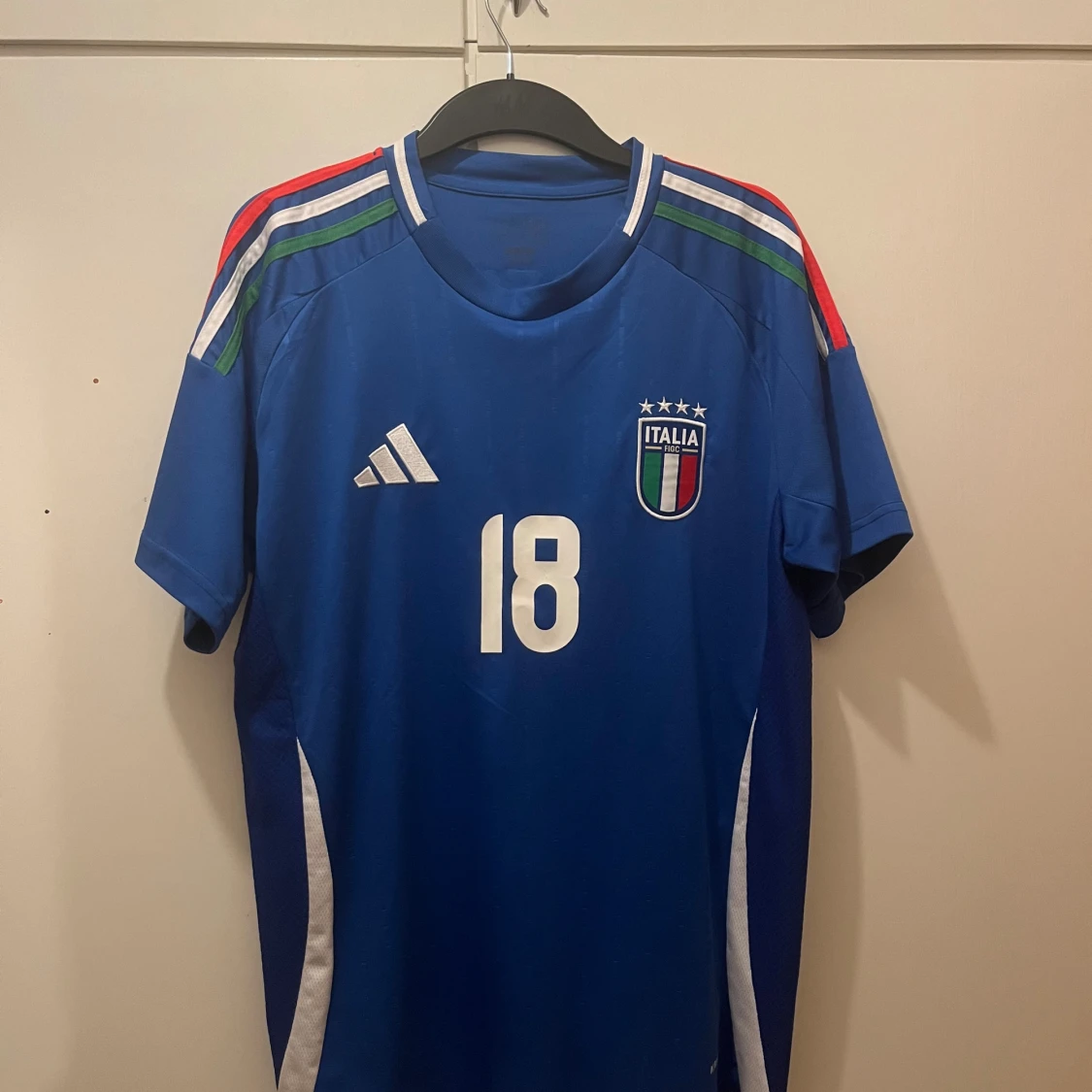 Italien Barella #18 Adidas matchtröja - 1