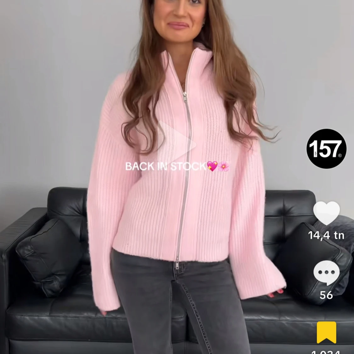 Ljusrosa stickad kofta med dragkedja lager 157