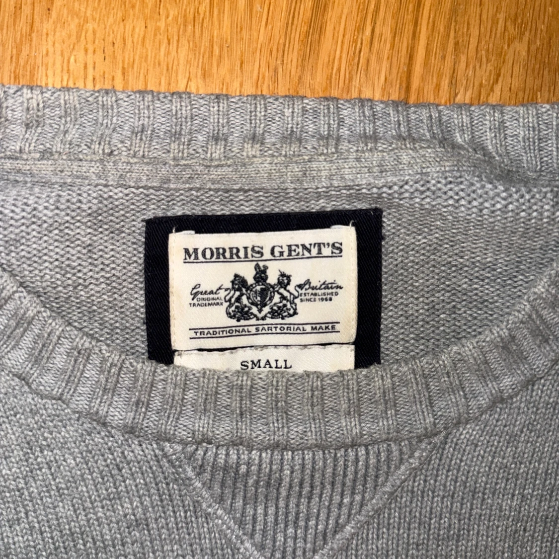 Grå Morris stickad tröja - 3
