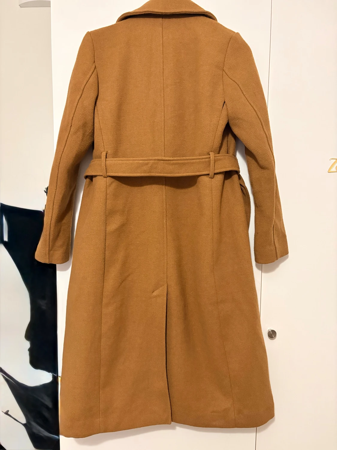 Kamelbrun kappa från H&M med bälte - 1