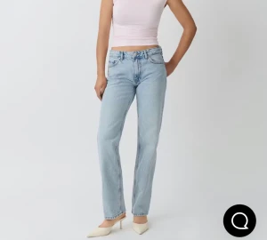 Lågmidjade jeans petite - Low straight petite jeans från Gina 🩷 använda fåtal gånger! 